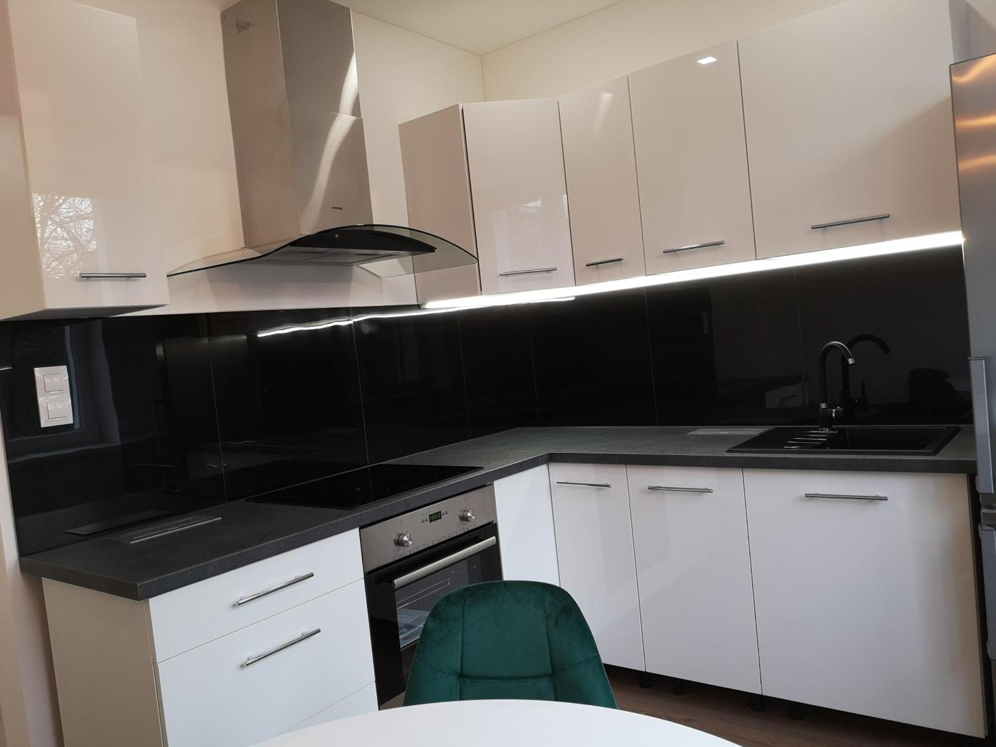 Slnecny Apartman Blizko Centra Apartment Кошице Екстериор снимка